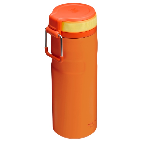 Outdoorová láhev | The IceFlow™ Bottle Twist Flip