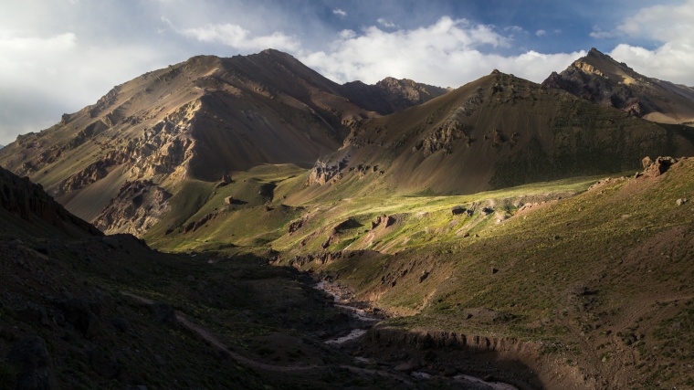 Expedice Aconcagua/ 2. část - Confluencia 3 400 m -> Plaza de Francia 4 200 m a zpět